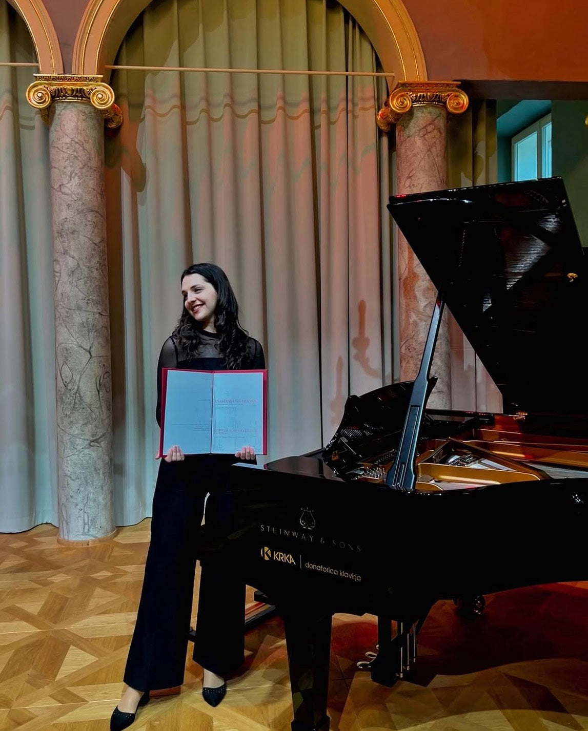 【ピアノ】ヨーロッパで活躍する現役の国際的アーティスト★アナスタシア先生